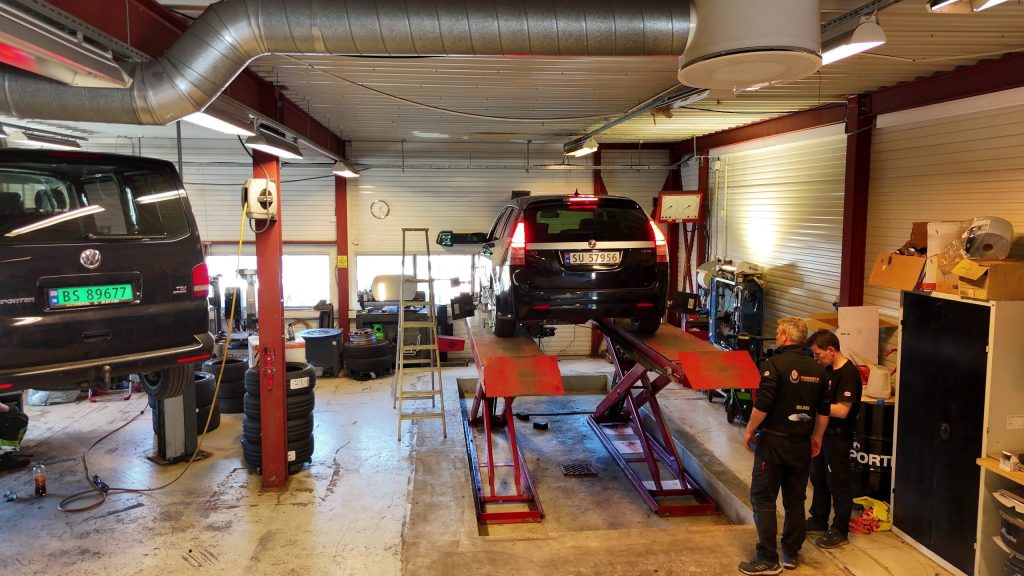 topp bilreparasjon og service pa bilverksted i bergen sandviken eidsvag scaled